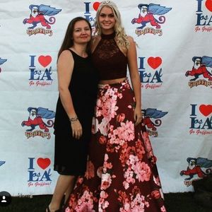 beautiful prom dress!!